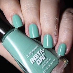 Sally Hansen Lakier INSTA DRI Green Light Nr 360